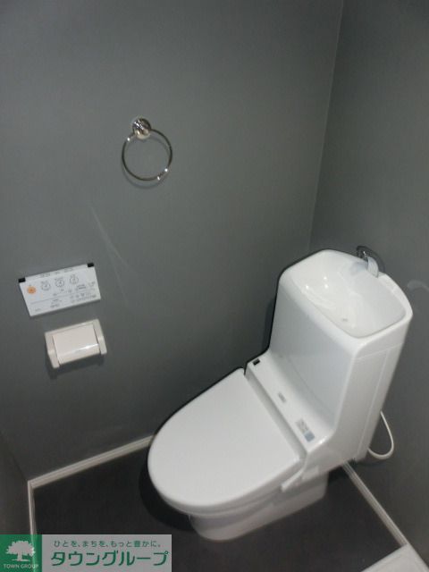 トイレ　ウォシュレット付きトイレ