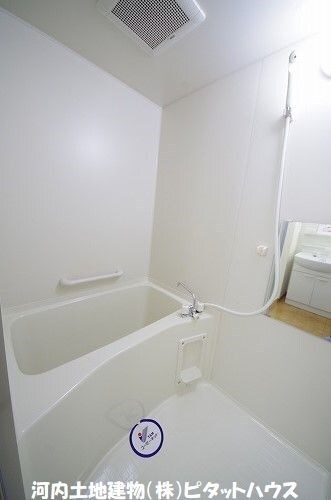 バス・シャワールーム　バス・トイレ別