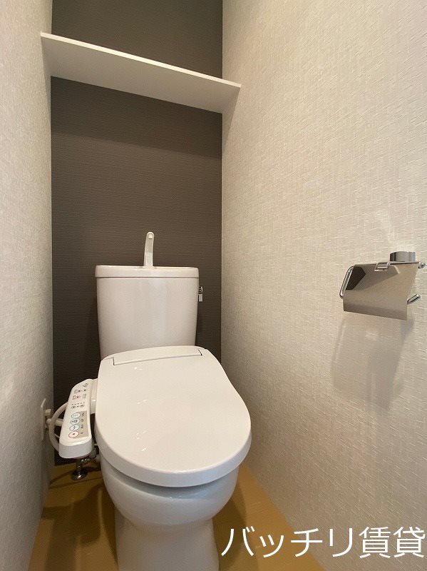 洗面設備　同型タイプの為現状優先