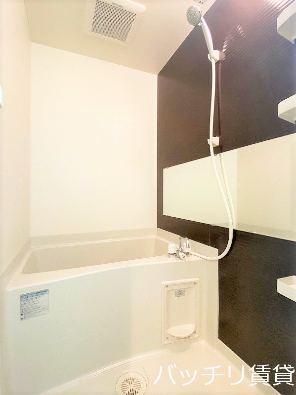 バス・シャワールーム　同型タイプの為現状優先