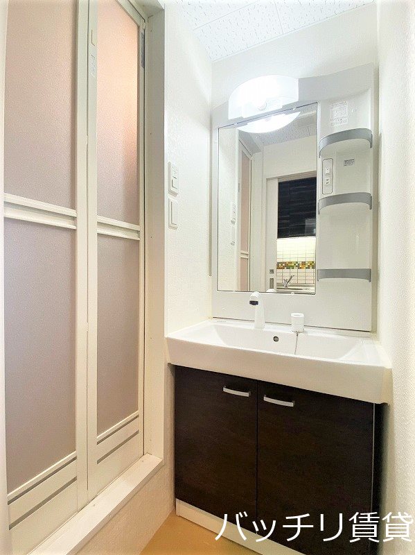 トイレ　同型タイプの為現状優先