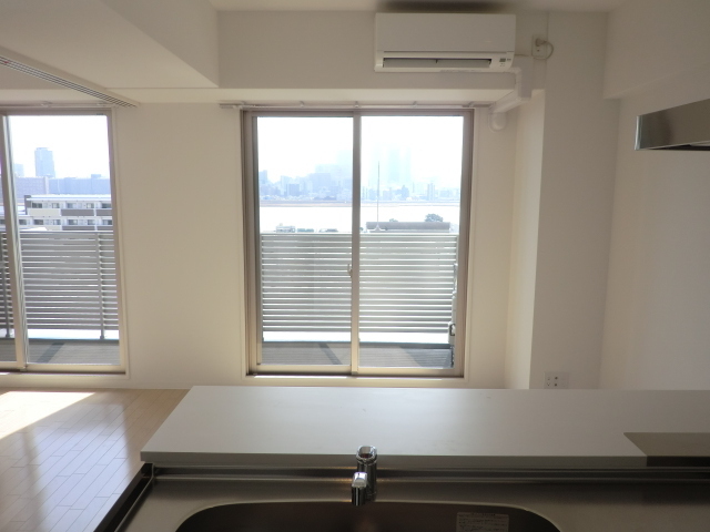 その他部屋・スペース　リビング夜景は格別です。