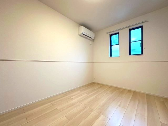 居室・リビング　※同タイプの写真です