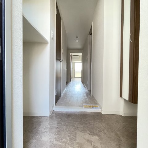 玄関　同仕様タイプです