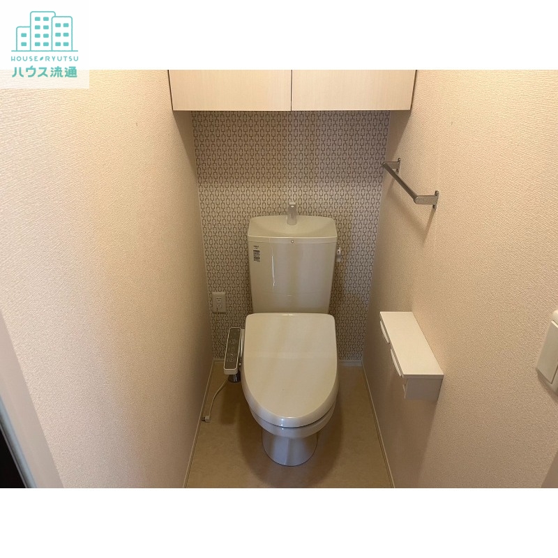 トイレ　※同タイプ別号室のお写真です