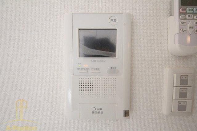 セキュリティ　セレニテ本町グランデ