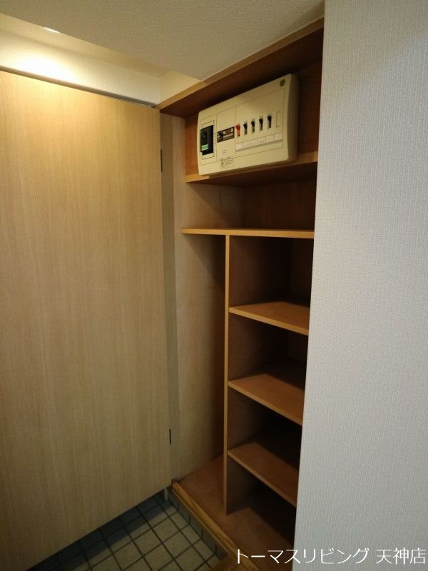 玄関　※別号室参照