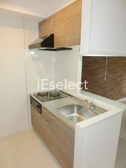 キッチン　２口ガスコンロ付きのカウンターキッチンタイプ。