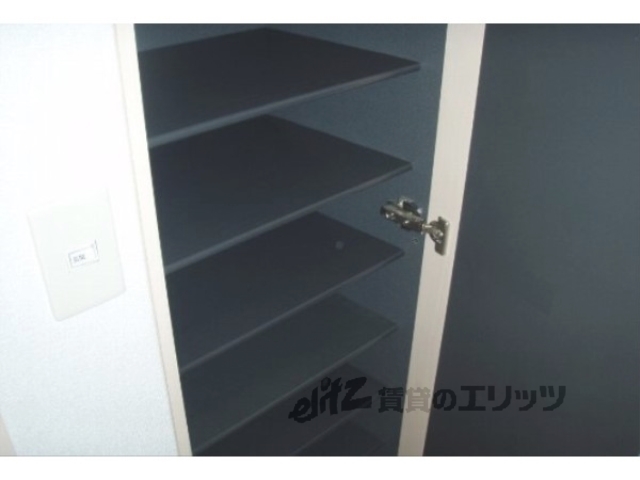 収納　下駄箱