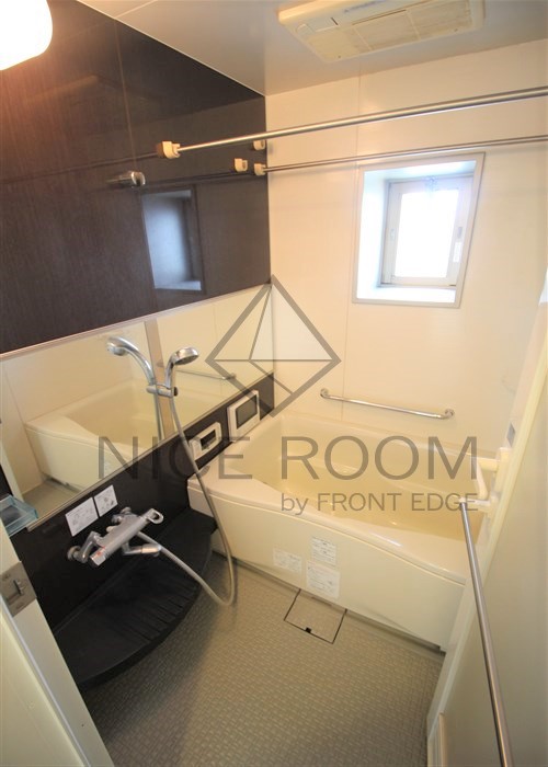 バス・シャワールーム　エステムプラザ難波WESTリバークロス　風呂