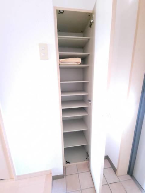 玄関　シューズボックス付きの玄関♪（同仕様画像）