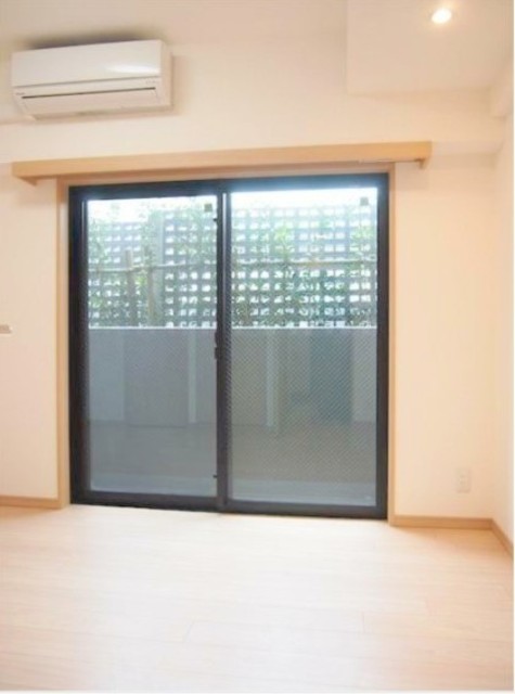 居室・リビング　同仕様写真