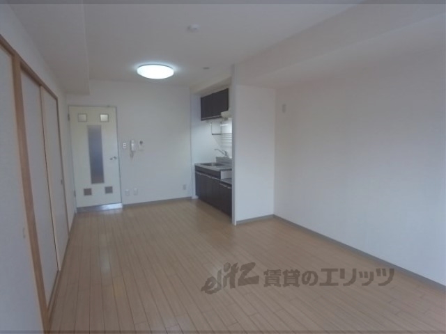 居室・リビング　リビング