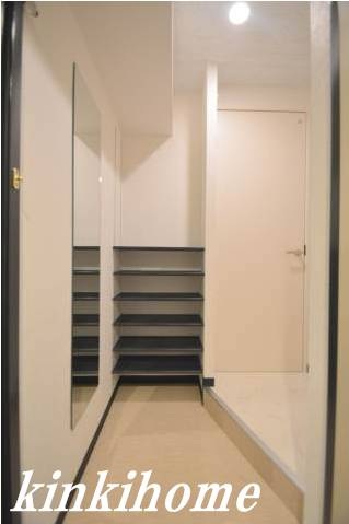 玄関　写真は別のお部屋です。（イメージ）