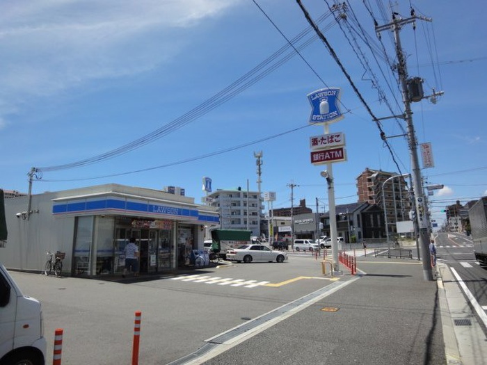 コンビニ　ローソン（コンビニ）まで100m