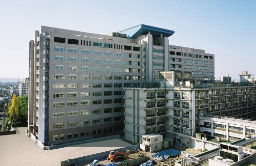 病院　岡山大学病院（病院）まで415m