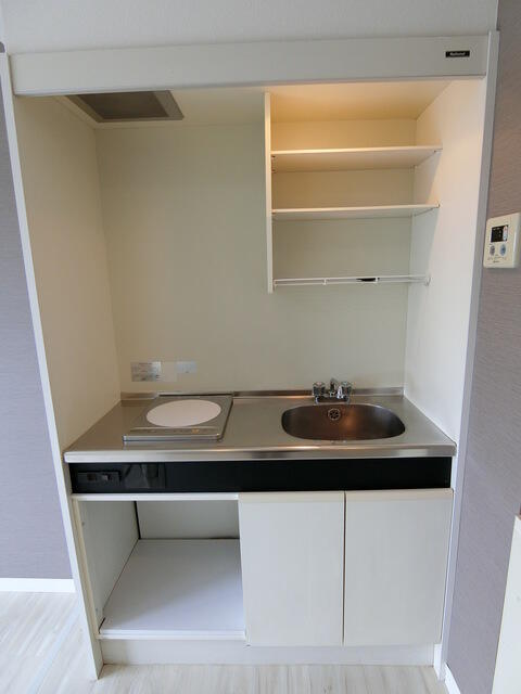 キッチン　※別部屋の参考写真になります。