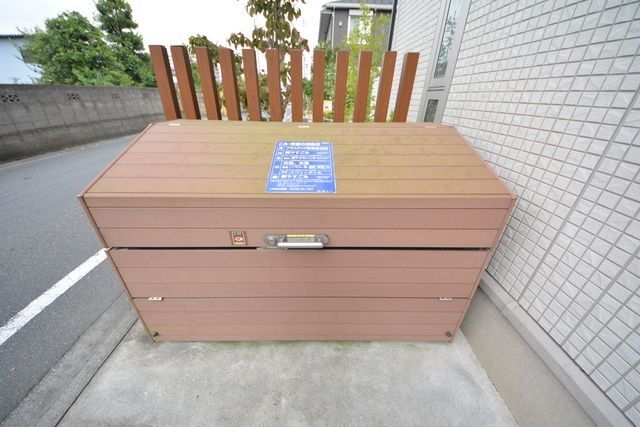 エントランス　外観