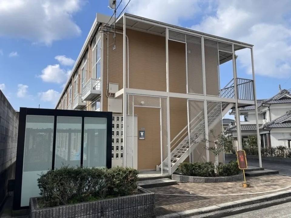 エントランス　アプローチ