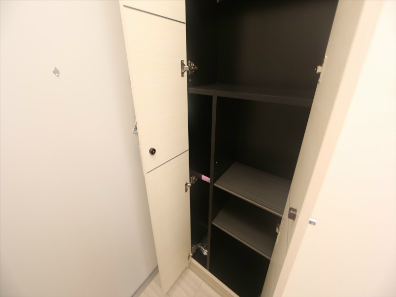 玄関　玄関　シューズボックス付　ダブルロック