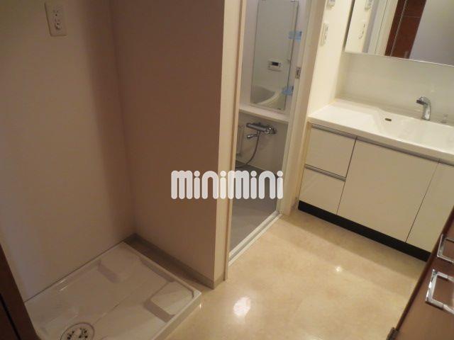 洗面設備　キレイな洗面所