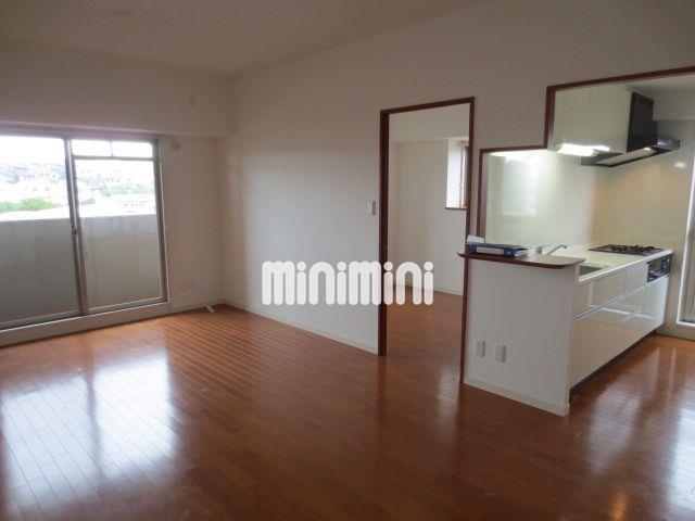 居室・リビング　日当たりの良いリビング