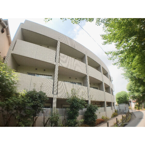 建物外観　安心のオートロック付き♪