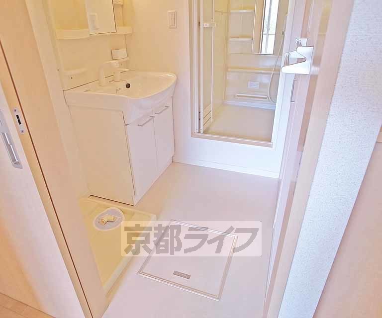 洗面設備　脱衣所です。