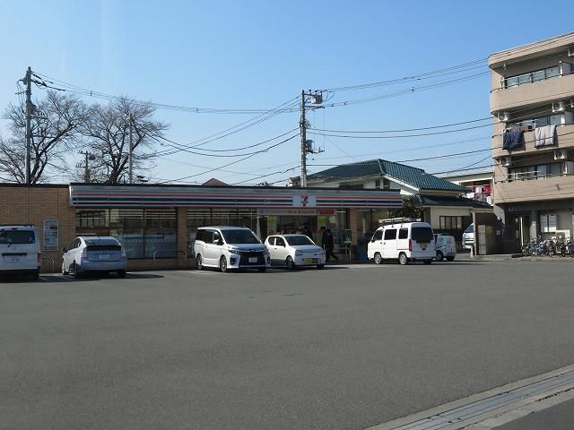 コンビニ　セブンイレブン八王子散田１丁目（コンビニ）まで450m