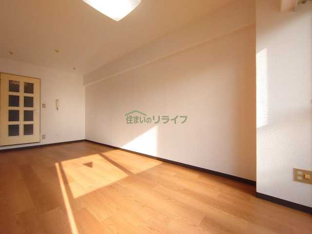 居室・リビング　メゾン新高円寺