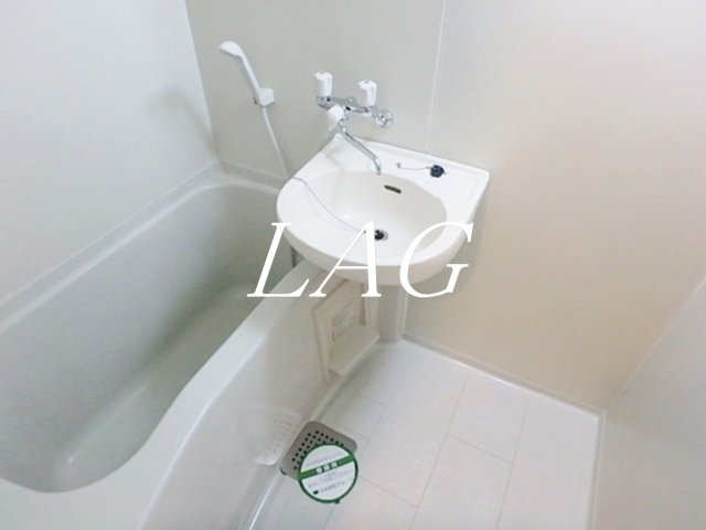 バス・シャワールーム　お風呂です。