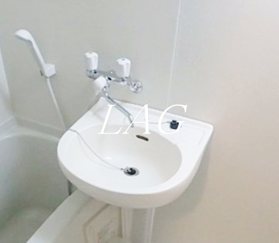 洗面設備　洗面台です。