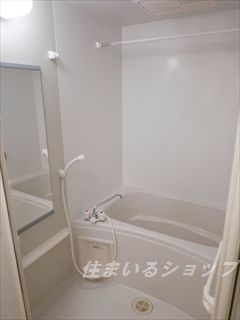 バス・シャワールーム　追い焚き・浴室暖房乾燥機あり