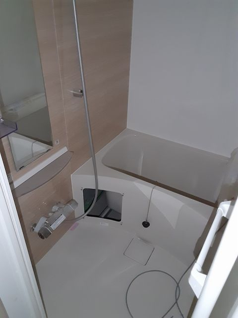 バス・シャワールーム