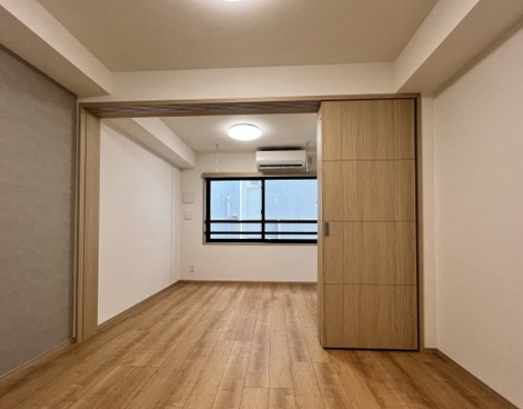 居室・リビング　☆明るい洋室☆