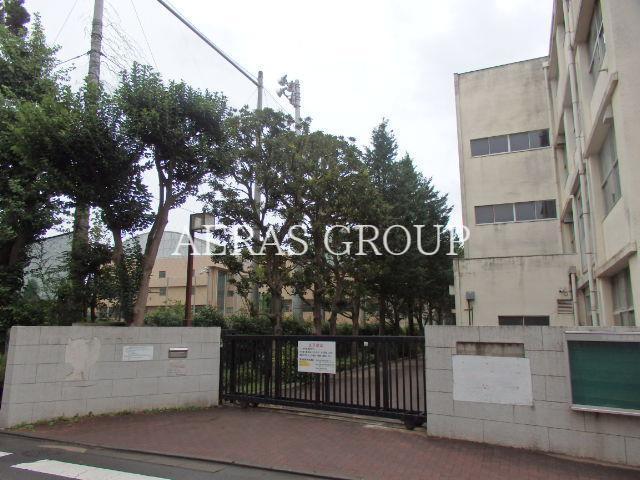 中学校　筑波大学附属駒場中学校・高等学校（中学校）まで863m