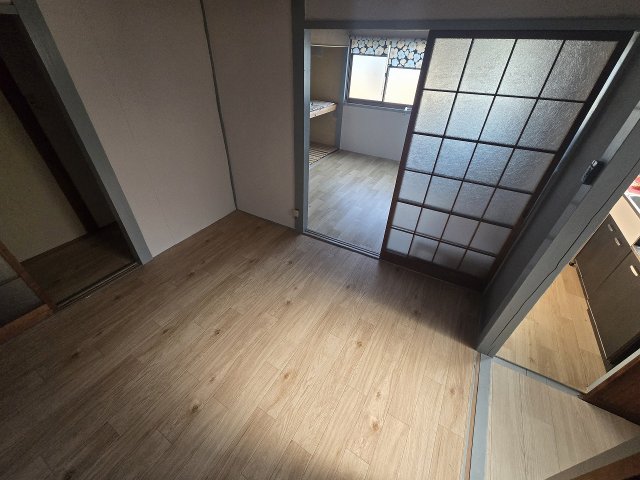 その他部屋・スペース　広くて明るい寝室