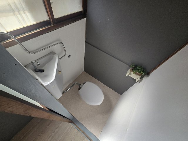 トイレ　トイレもきれいです