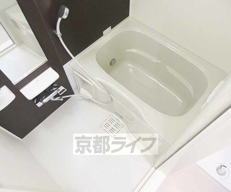 バス・シャワールーム　広々しております