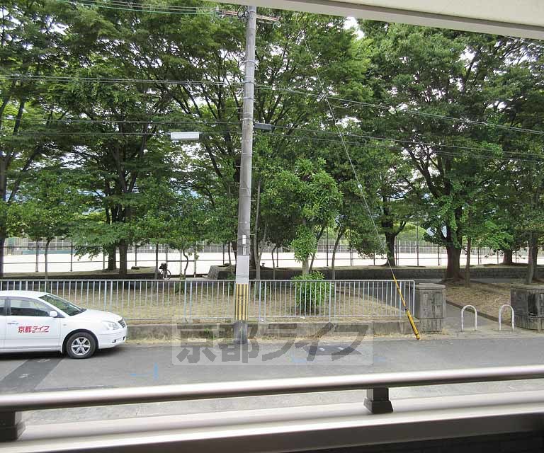 眺望　公園目の前