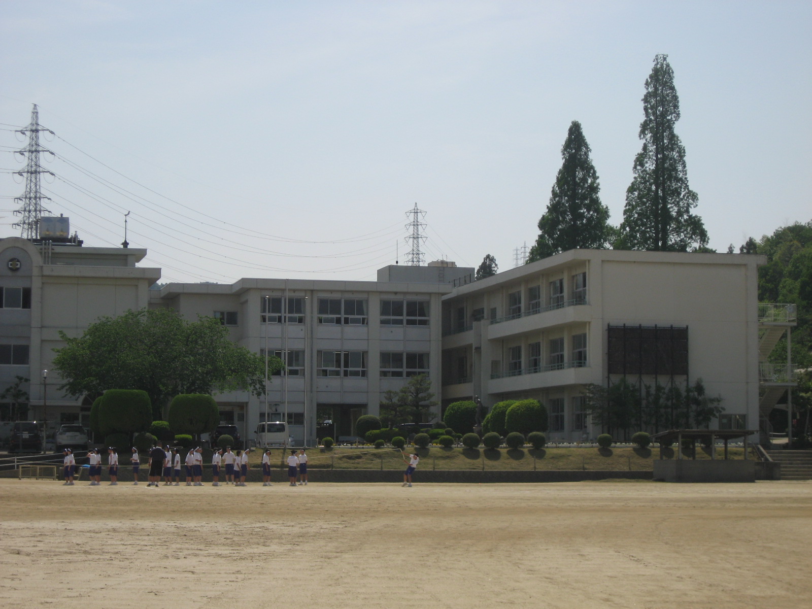 中学校　多治見市立小泉中学校（中学校）まで1195m