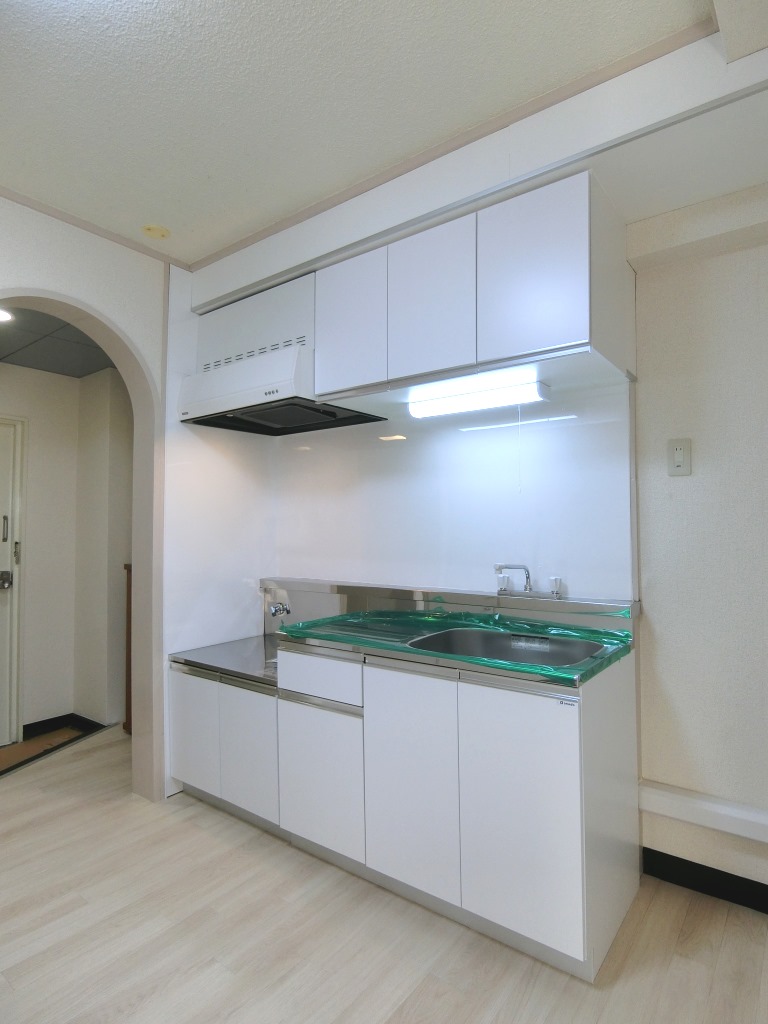 キッチン　同物件内参考画像