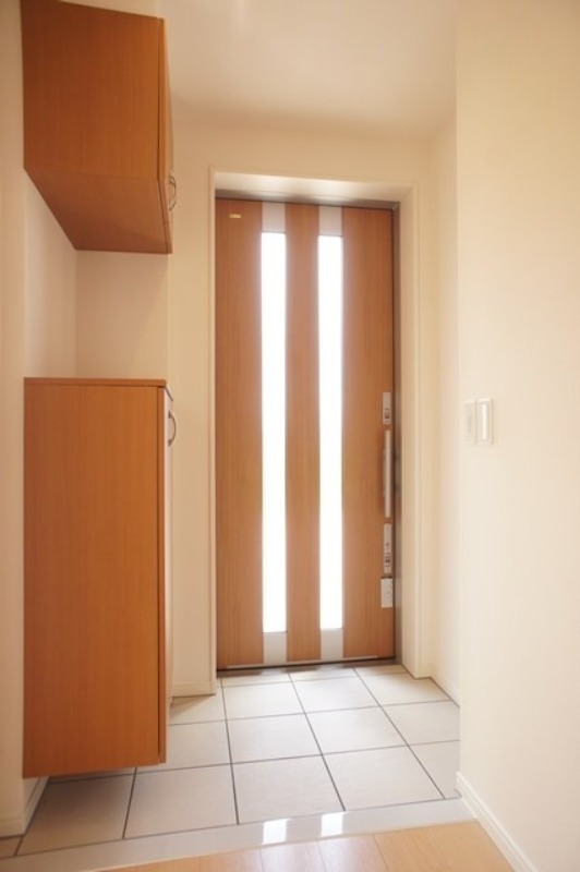 玄関　図面と現状に相違がある場合には現状を優先