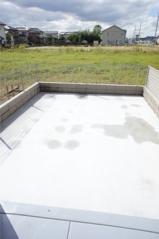 庭　図面と現状に相違がある場合には現状を優先