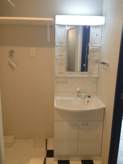 洗面設備　練馬区中村北１丁目　B CITY APARTMENT TOK