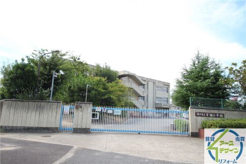 小学校　神戸市立有瀬小学校（小学校）まで1370m