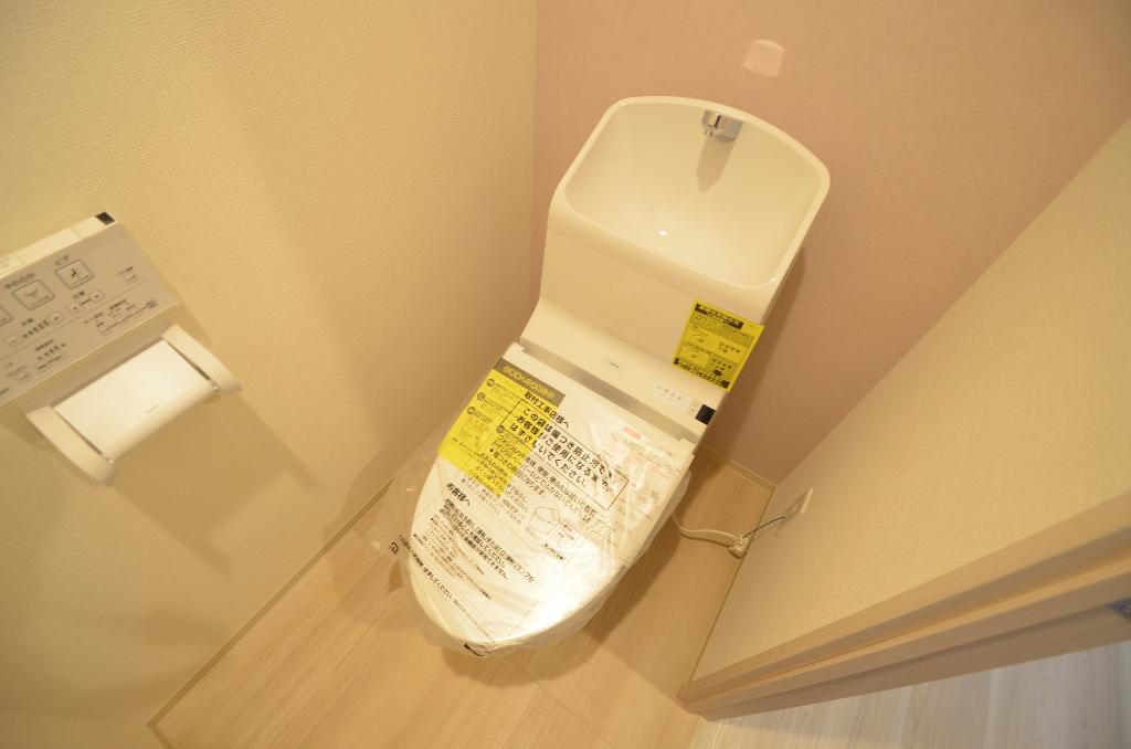 トイレ　シャワー付トイレ