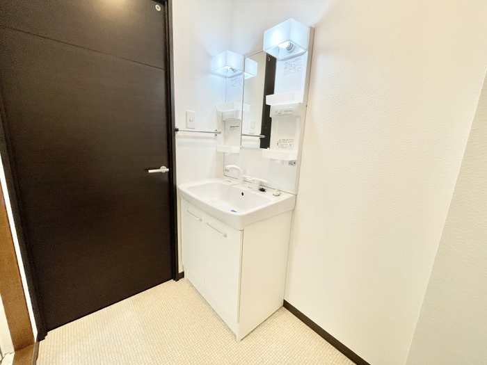 洗面設備　同系タイプ