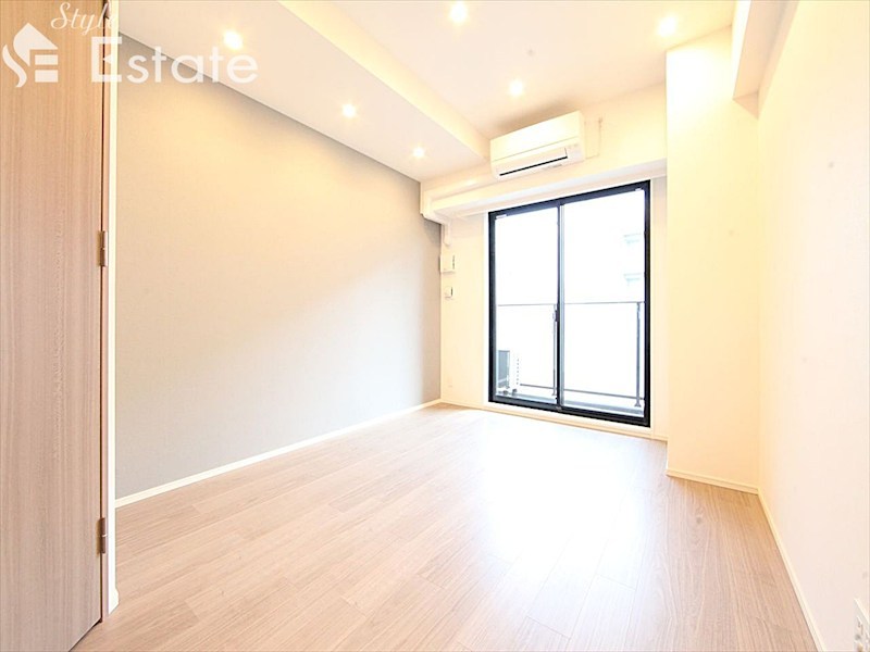 居室・リビング　内装