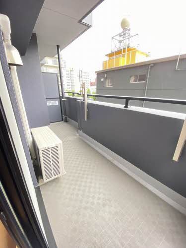 バルコニー　バルコニー